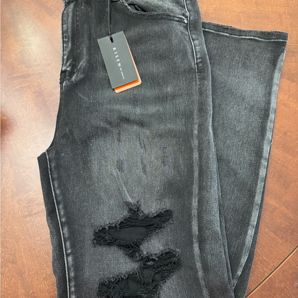 Black Distressed Women's Jeans